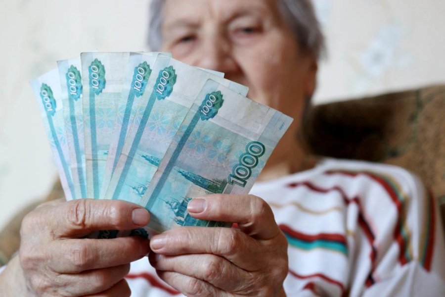 ПФР: пенсионерам в России до конца января поступит дополнительная выплата 6 тыс. рублей