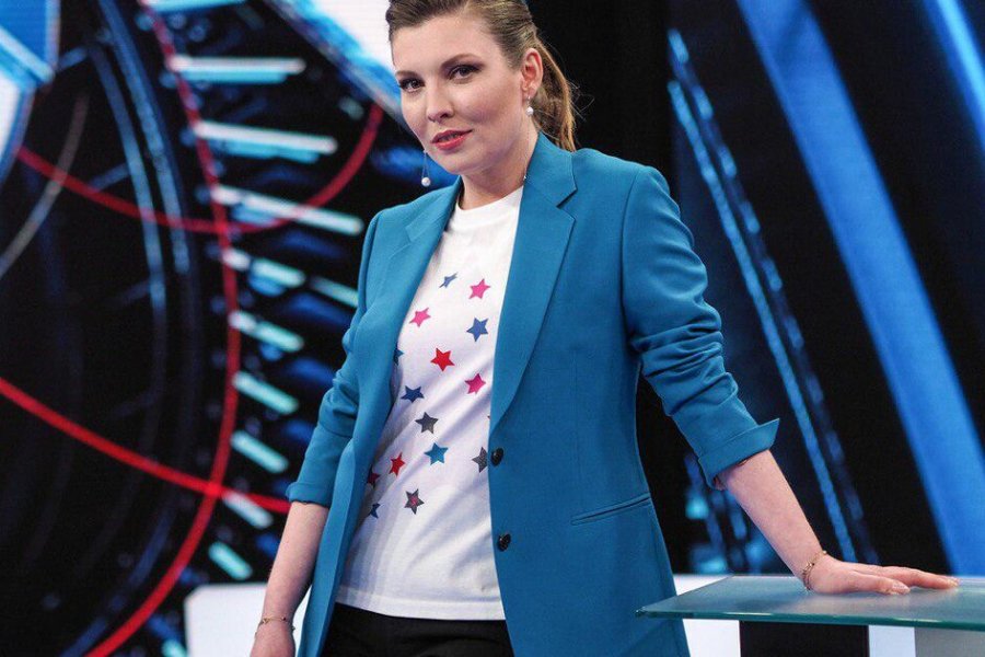 Журналистка и ведущая Ольга Скабеева по рейтингам обогнала вернувшегося на экраны Андрея Малахова