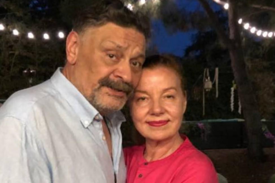 Уволенный из МХТ актер Дмитрий Назаров с женой Ольгой уезжает из РФ
