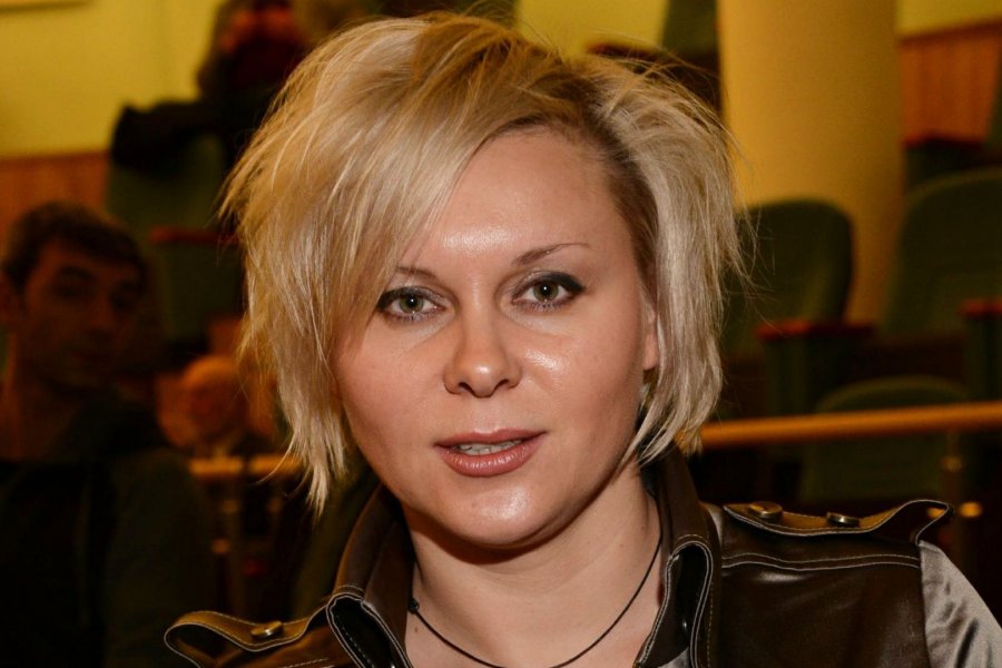 Пропавшую актрису РФ Яну Троянову нашли во Франции, куда она сбежала осенью 2022 года